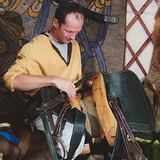 今日のサドラー、古代貿易を練習する