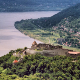 A visegrádi vár és a Duna-kanyar látképe