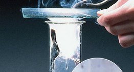 Burning magnesium in carbon dioxide