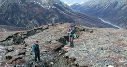 Destruction of earthquakes