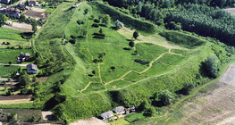 A szabolcsi földvár