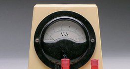 Volt-amper metre