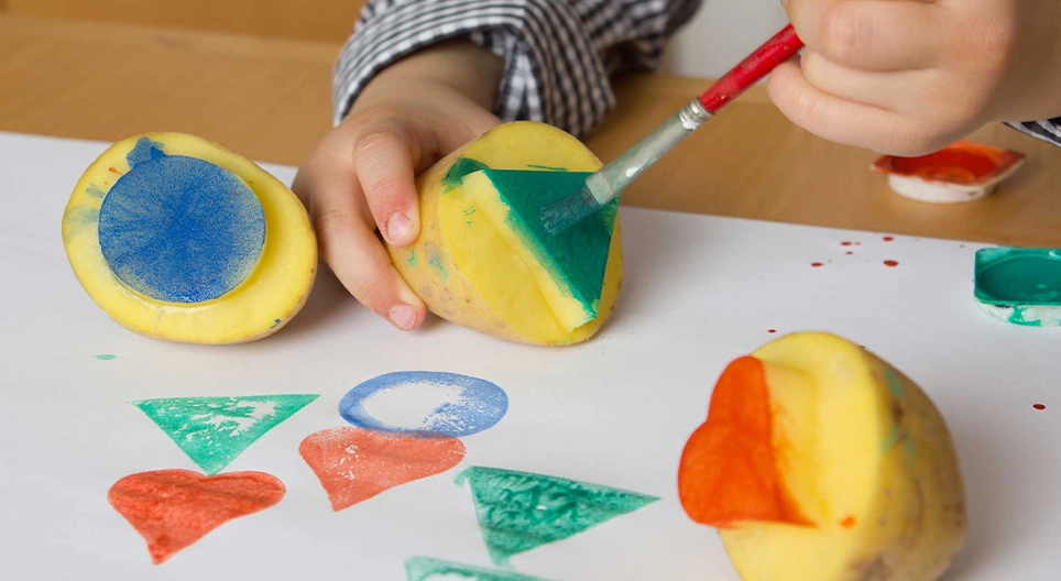 Geometric adventures 2. - Playing with solid figures