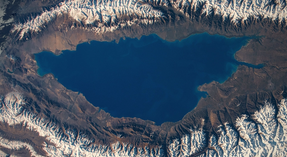 Het Issyk Koelmeer