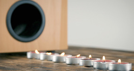 Putting a candle out with sound waves