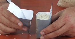 Връзката между обема на квадратната пирамида и обема на призмата