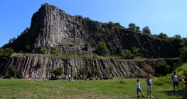 Необичайни базалтови образувания