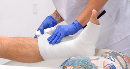 Applying a compression wrap