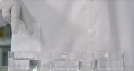 Повърхностно напрежение на течностите