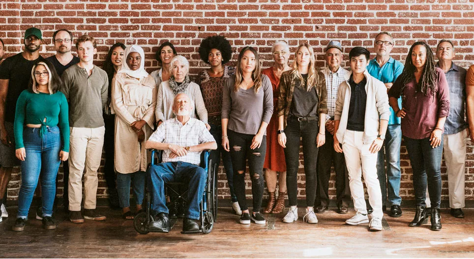 Who shapes our identity? The influence of groups on our everyday lives